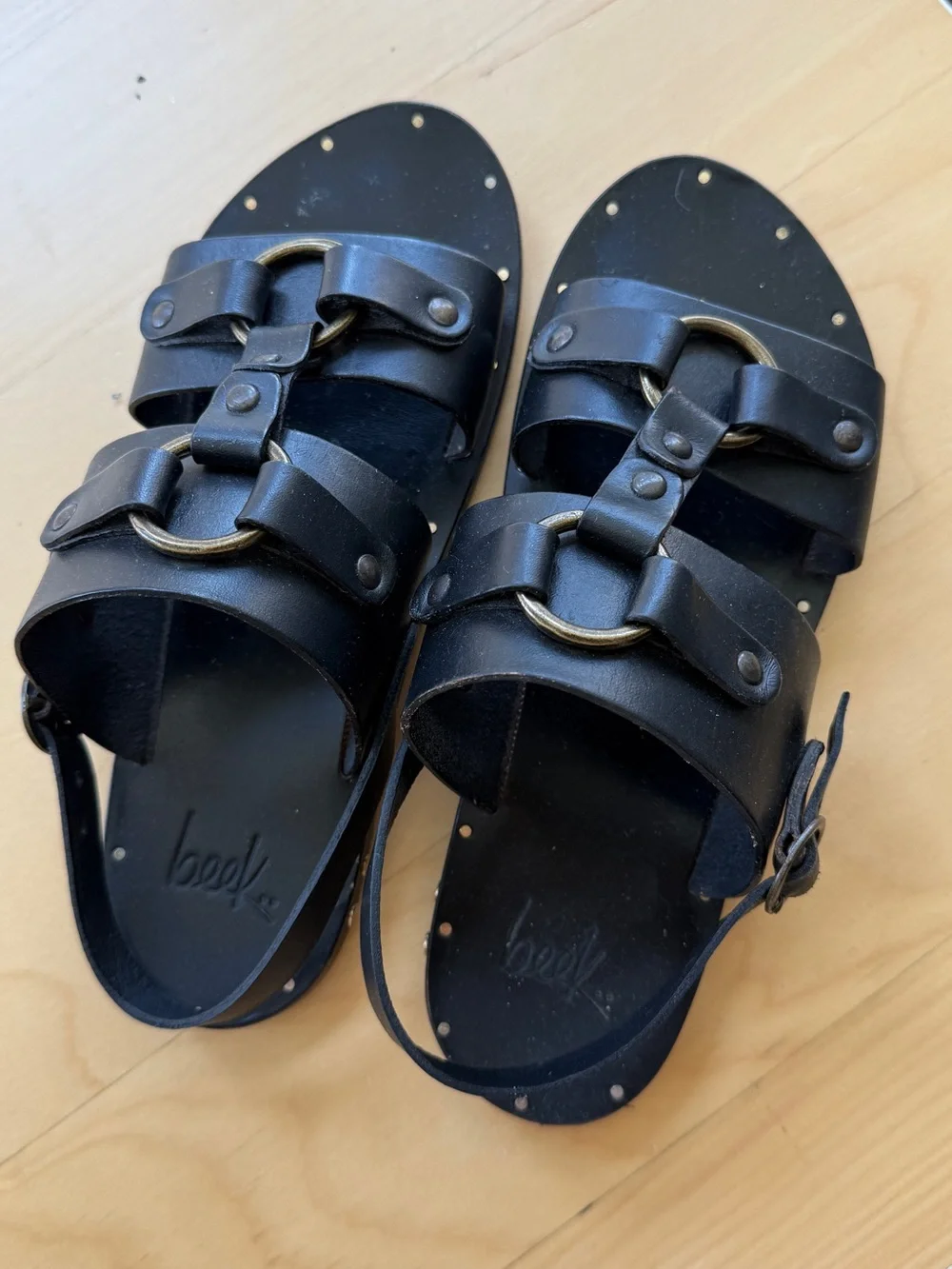 beek leather sandals